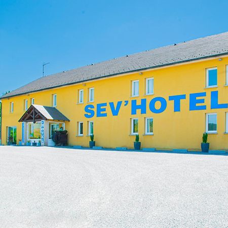 Sev'Hotel Sévérac-le-Château Exterior foto
