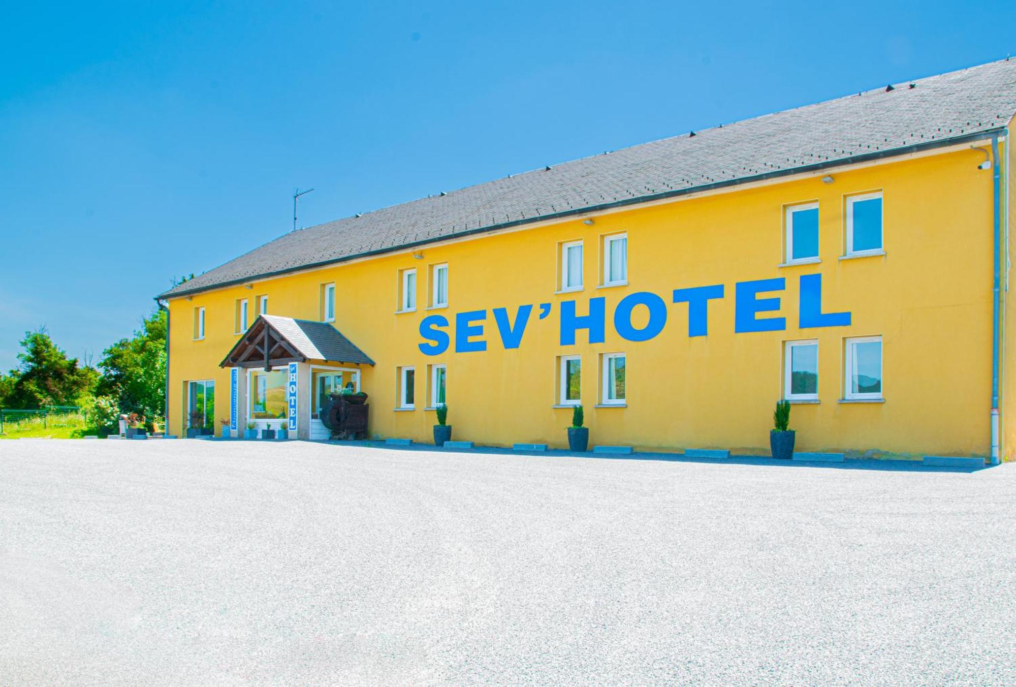 Sev'Hotel Sévérac-le-Château Exterior foto